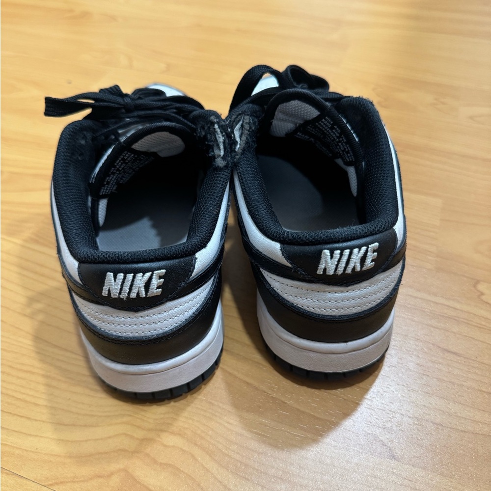 Panda Dunks Nike - Picture 2 of 7